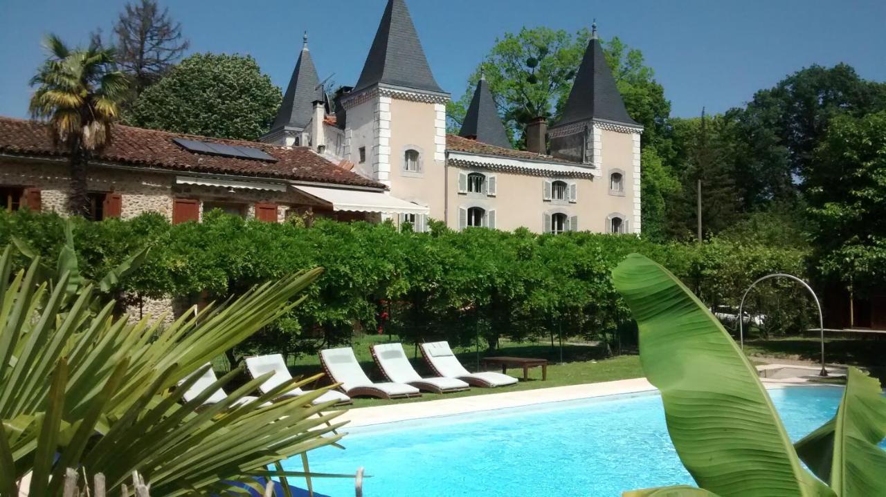 Hotel Logis - Chateau De Beauregard سانت-غيرونز المظهر الخارجي الصورة