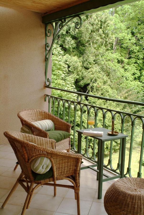 Hotel Logis - Chateau De Beauregard سانت-غيرونز المظهر الخارجي الصورة